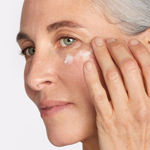 Imagen de Crema Contorno de Ojos Clinique Smart Clinical Repair 15 ml
